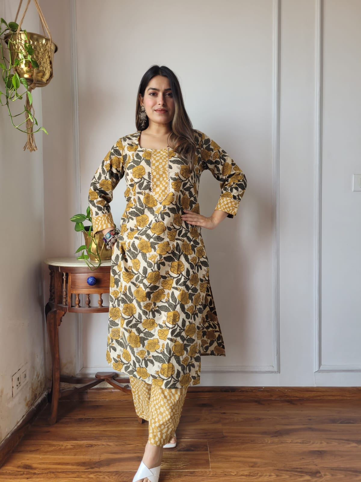 Aavriti Mustard & Olive Floral Jaal Hand Block Printed Cambric Cotton Kurta Pant Set