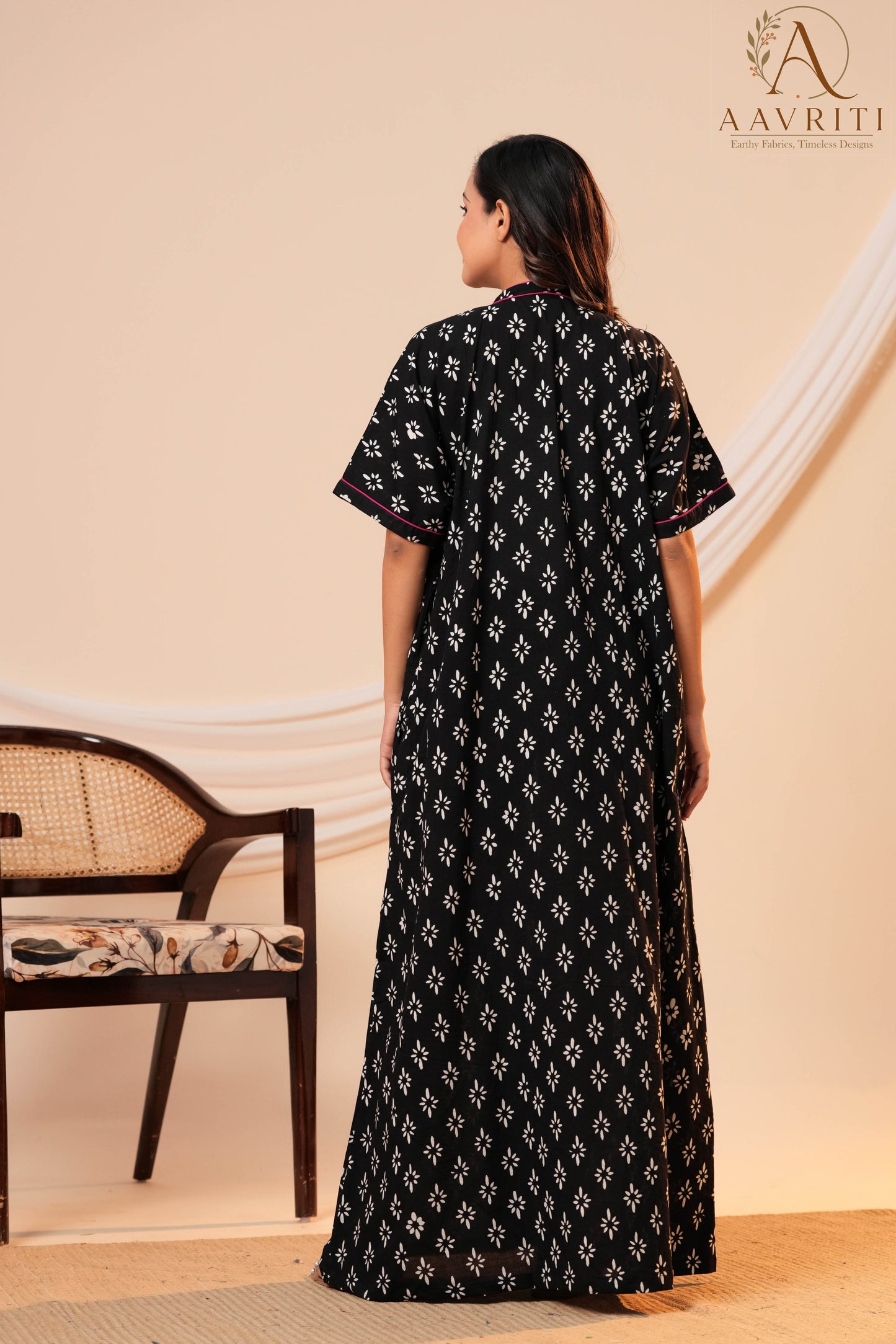 Aavriti Black Floral Motif Hand Block Printed Cotton V-Neck Kaftan