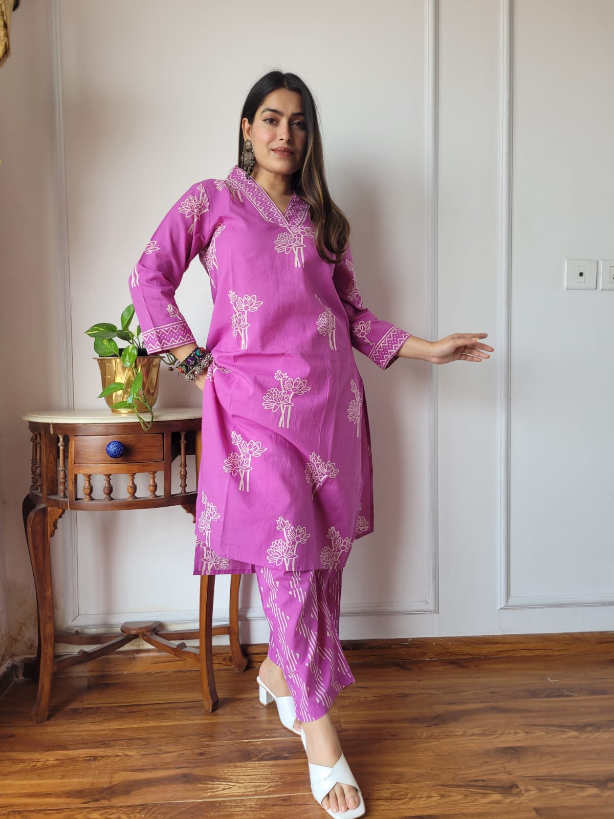 Aavriti Orchid Pink Lotus Chevron Hand Block Printed Cambric Cotton Kurta Pant Set